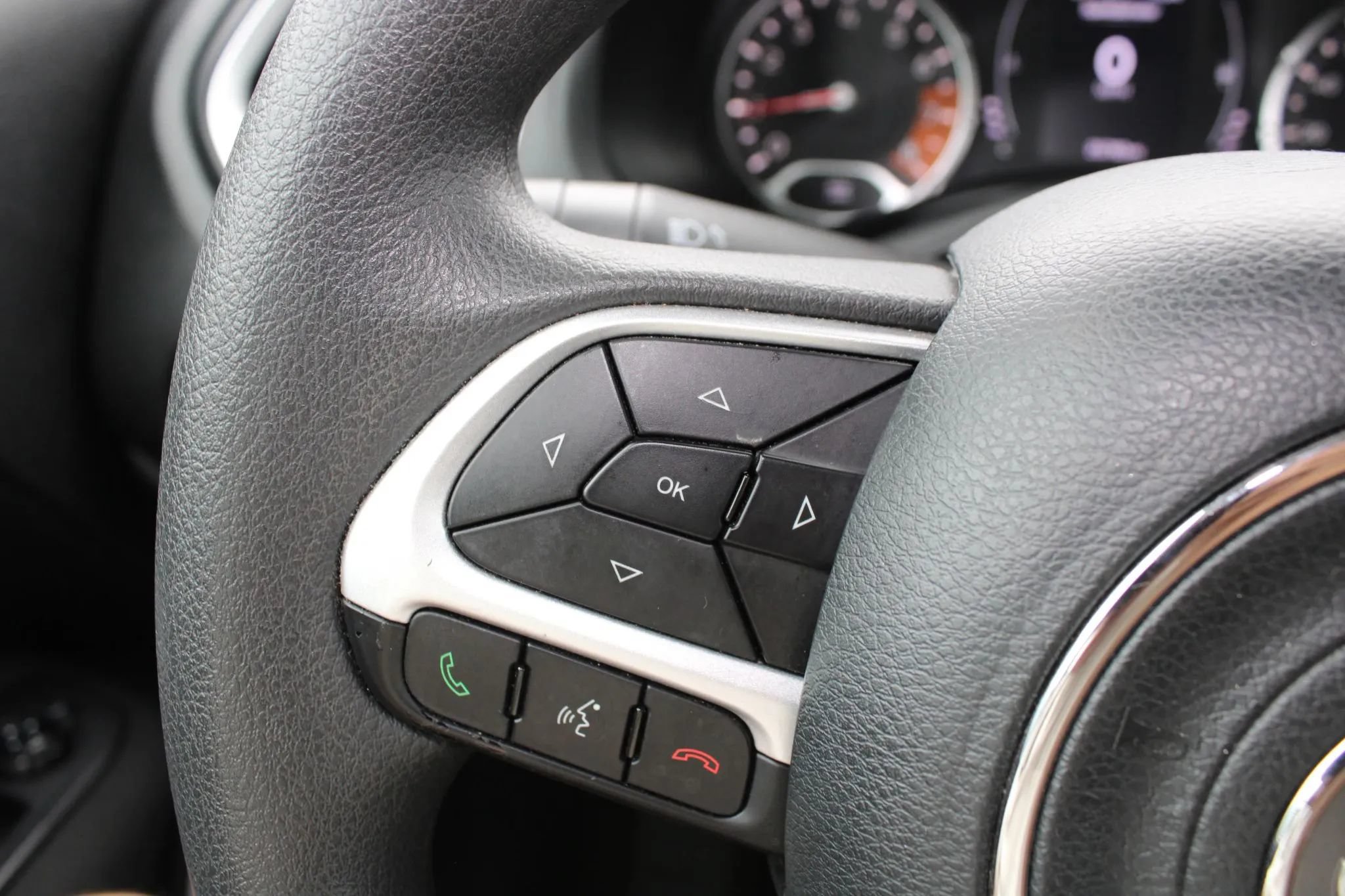Used 2021 Jeep Renegade Sport AWD/4WD image 16