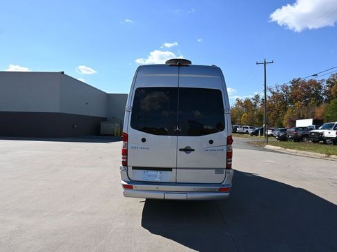 Used 2014 Mercedes-Benz Sprinter 3500 image 67