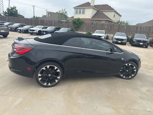 Used 2019 Buick Cascada Sport Touring w/ Dark Effects Package image 9