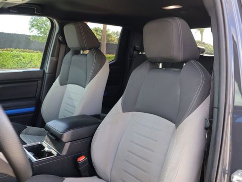 Used 2024 Toyota Tacoma TRD Sport image 13