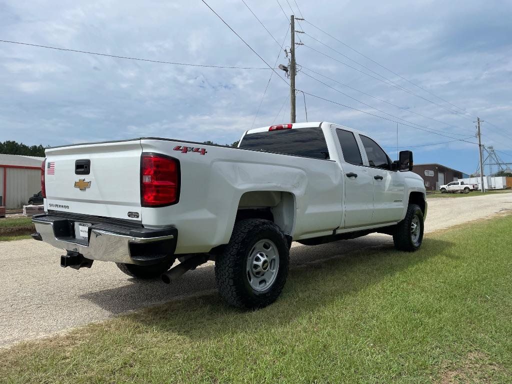 Used 2019 Chevrolet Silverado 2500 W/T w/ WT Convenience Package AWD/4WD image 3