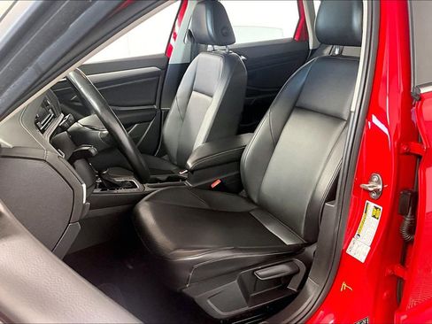 Used 2019 Volkswagen Jetta SE image 24