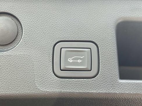 Used 2026 GMC Terrain AT4 w/ Convenience Package III AWD/4WD image 13