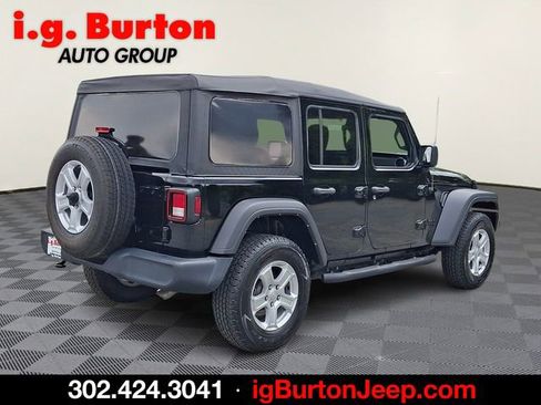 Used 2022 Jeep Wrangler Unlimited Sport AWD/4WD image 6