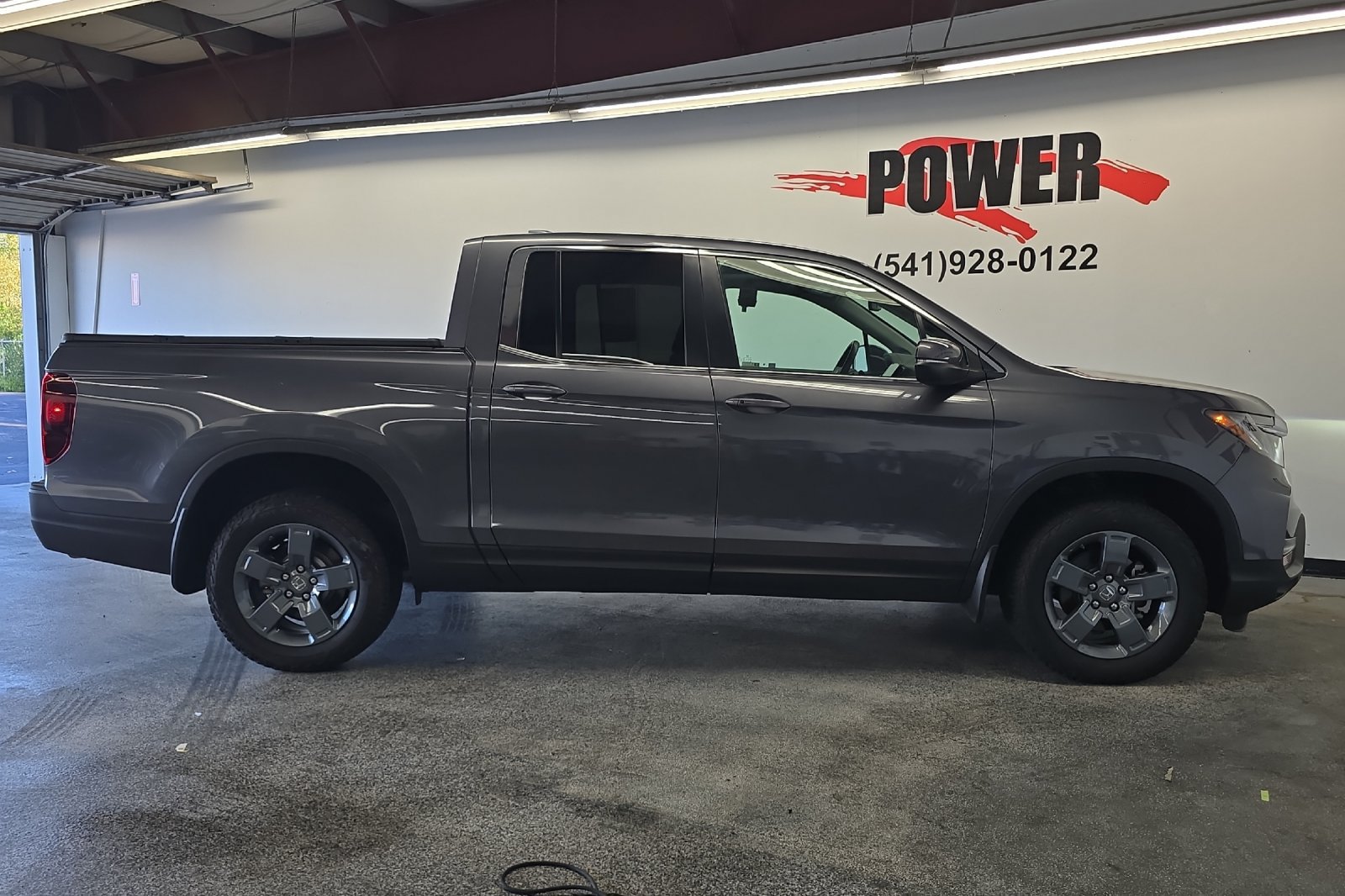 Used 2025 Honda Ridgeline RTL image 2
