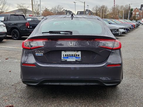 Used 2022 Honda Civic EX-L image 5