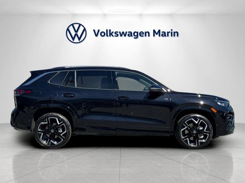 New 2026 Volkswagen Tiguan SEL R-Line AWD/4WD image 6