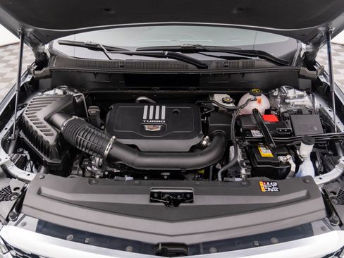 New 2025 Cadillac XT6 Luxury image 27