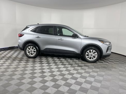 Used 2024 Ford Escape Active w/ Tech Pack #1 image 6