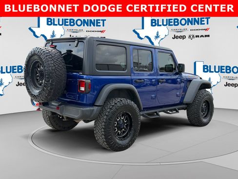 Used 2020 Jeep Wrangler Unlimited Rubicon w/ Cold Weather Group AWD/4WD image 5