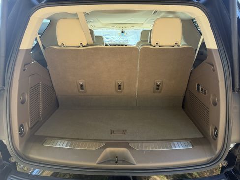 Certified 2022 GMC Yukon Denali w/ Denali Premium Package image 4