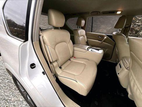 Used 2021 INFINITI QX80 Luxe w/ Cargo Package image 24