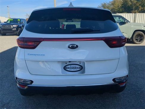 Used 2020 Kia Sportage LX image 5