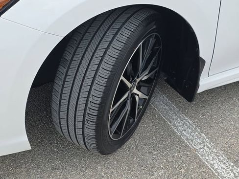 Used 2023 Toyota Camry SE FWD image 31