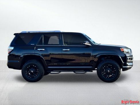Certified 2017 Toyota 4Runner Limited AWD/4WD image 8