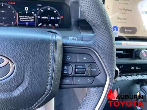 New 2026 Toyota Tacoma TRD Off-Road AWD/4WD image 36