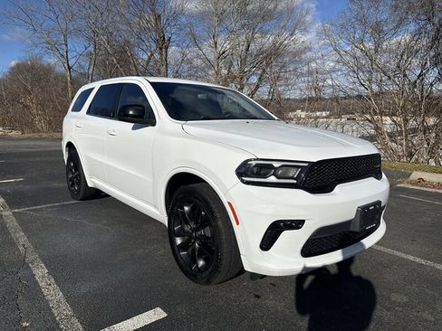 Used 2021 Dodge Durango SXT image 8