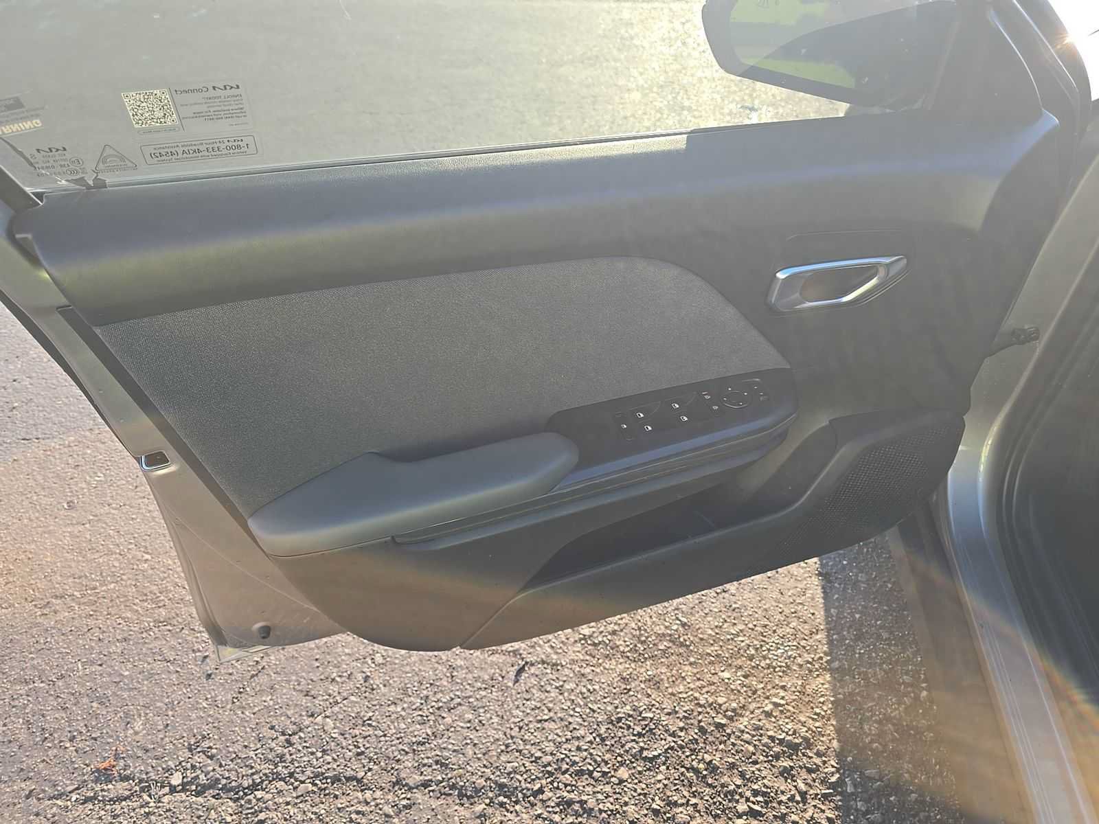 Used 2025 Kia K4 EX FWD image 16