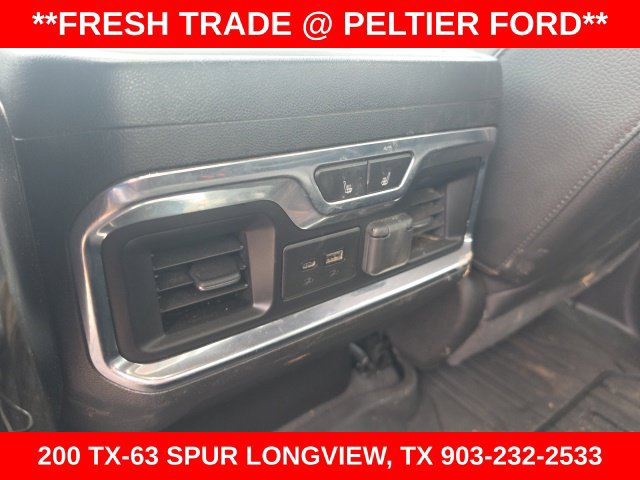 Used 2022 GMC Sierra 3500 Denali AWD/4WD image 9