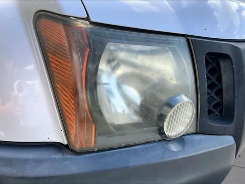 Used 2012 Nissan Xterra X AWD/4WD image 27