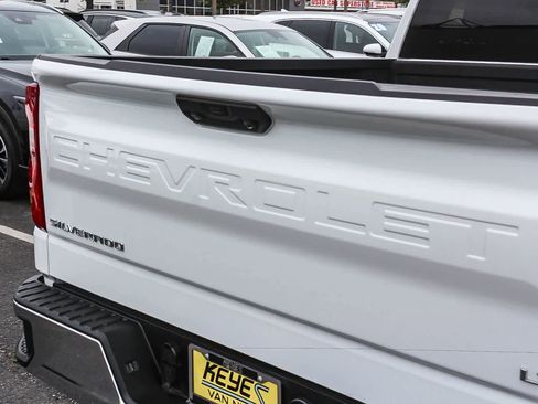 Used 2023 Chevrolet Silverado 1500 LT w/ Protection Package RWD image 11