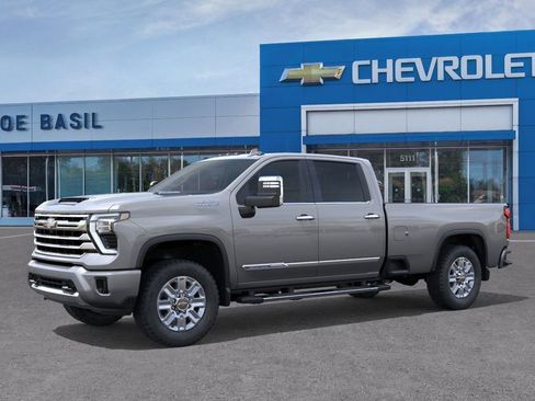 New 2026 Chevrolet Silverado 3500 High Country w/ Technology Package AWD/4WD image 2