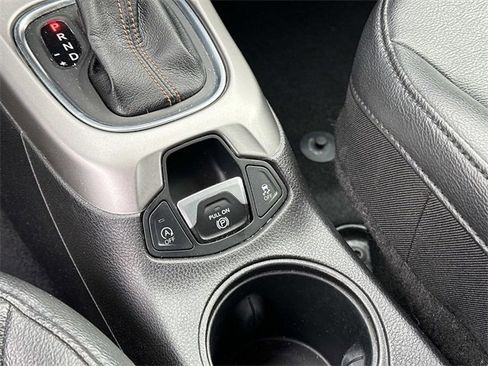 Certified 2019 Jeep Compass Latitude image 24