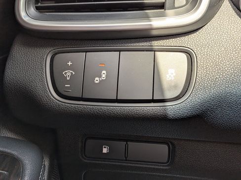 Used 2019 Kia Sorento AWD w/ LX Convenience Package image 23