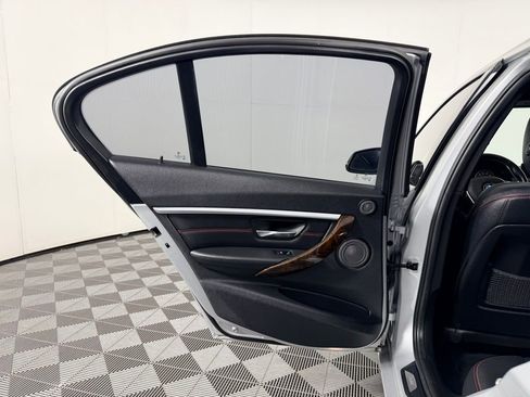 Used 2016 BMW 340i Sedan image 31