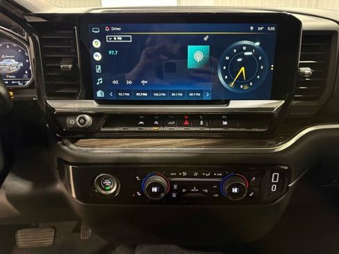 Used 2022 Chevrolet Silverado 1500 LT w/ Protection Package image 17