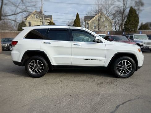 Used 2021 Jeep Grand Cherokee Limited image 4