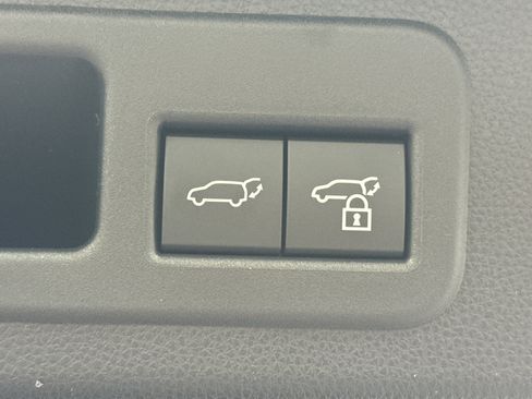 New 2026 Toyota 4Runner Limited AWD/4WD image 10