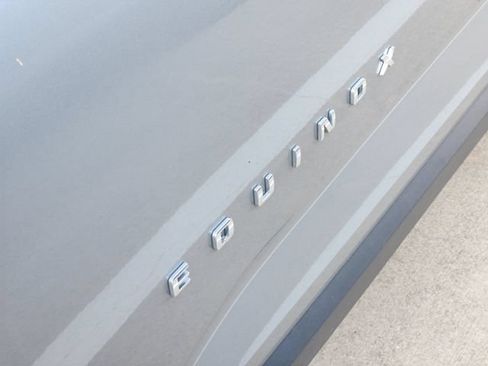 Used 2026 Chevrolet Equinox LT FWD image 10