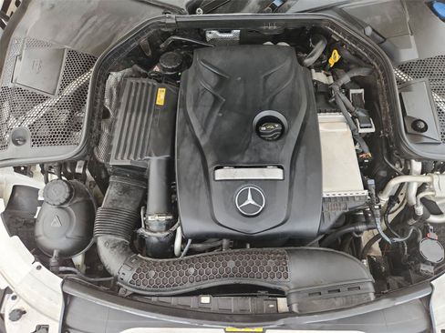 Used 2017 Mercedes-Benz C 300 Sedan image 28
