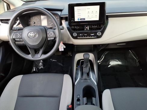 Certified 2023 Toyota Corolla LE image 9