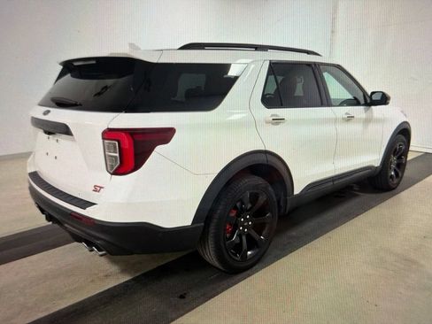 Used 2023 Ford Explorer ST w/ Equipment Group 401A AWD/4WD image 4