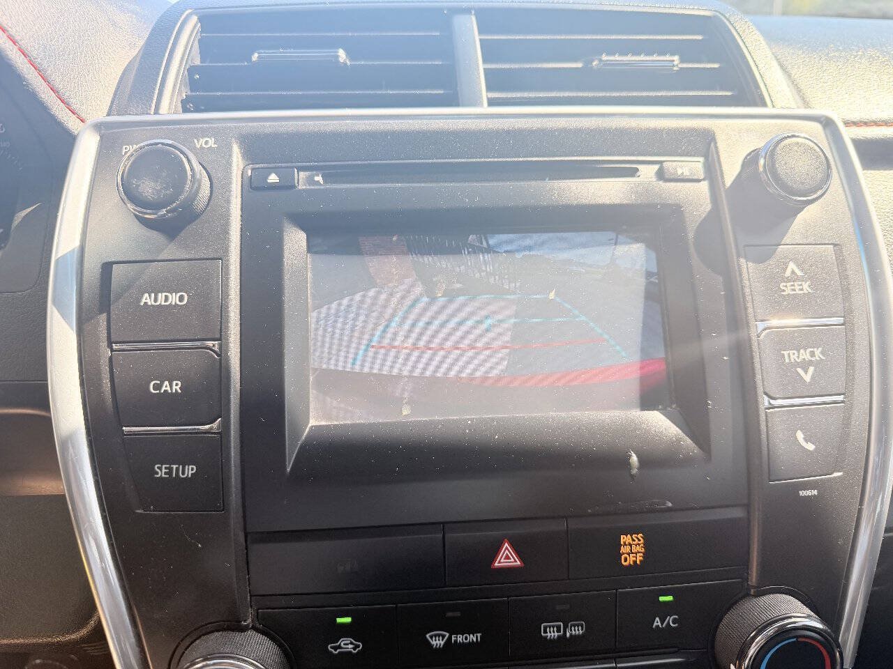 Used 2017 Toyota Camry SE FWD image 22