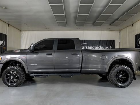 Used 2023 RAM 3500 Big Horn w/ Level 1 Equipment Group AWD/4WD image 12