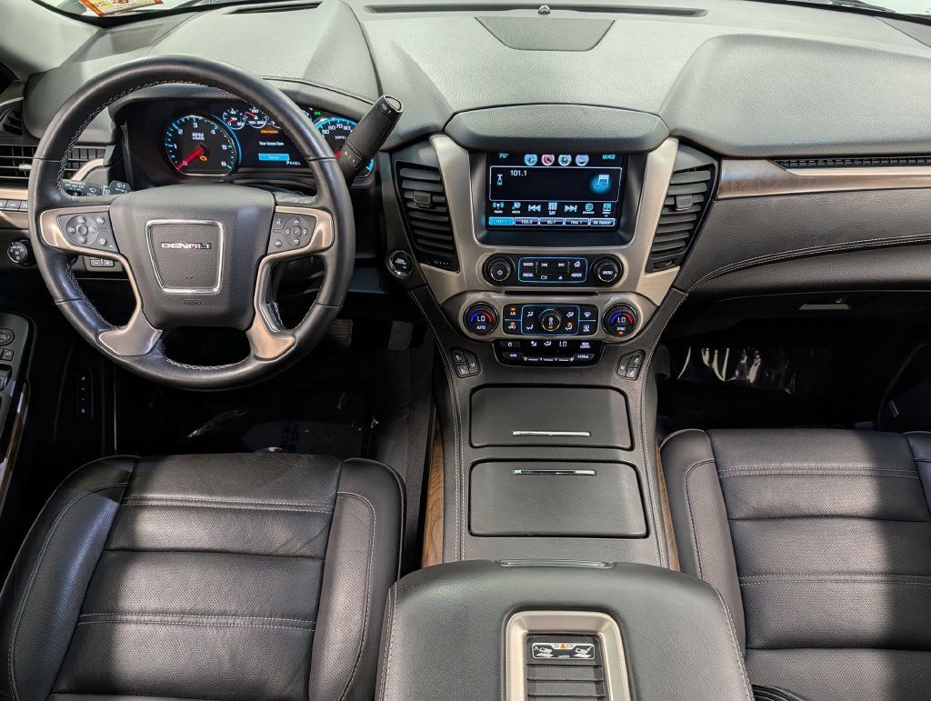 Used 2019 GMC Yukon Denali AWD/4WD image 23
