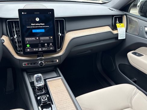 New 2026 Volvo XC60 B5 Plus w/ Protection Package Premier image 12