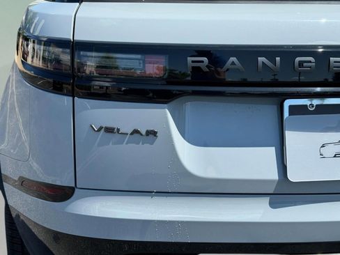 Used 2026 Land Rover Range Rover Velar Dynamic SE image 11
