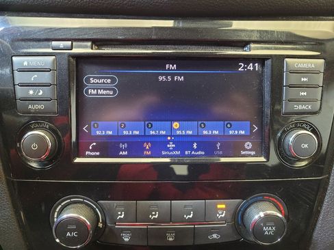 Used 2020 Nissan Rogue Sport S w/ Appearance Package image 25