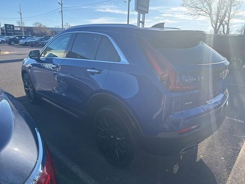 Certified 2023 Cadillac XT4 Luxury w/ Cold Weather Package image 5