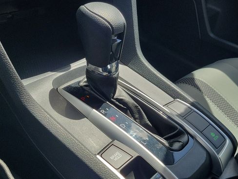 Used 2020 Honda Civic LX image 25