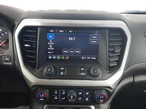 Certified 2023 GMC Acadia SLE w/ Driver Convenience Package image 21