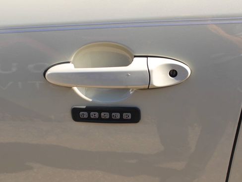 Used 2009 Ford Escape Limited FWD image 37