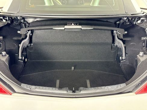 Used 2015 Mercedes-Benz SLK 250 image 27