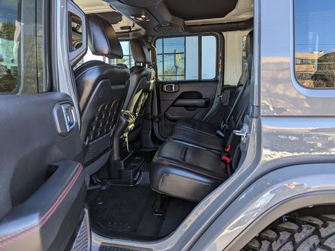 Used 2020 Jeep Wrangler Unlimited Rubicon image 40