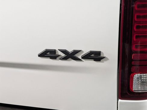 Used 2022 RAM 1500 Classic Warlock image 6