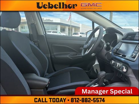 Used 2025 Nissan Versa SV w/ Trunk Package FWD image 2